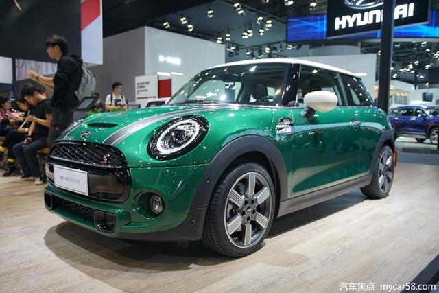 重新披上复古大衣，Mini Cooper S 60周年纪念版是真好看