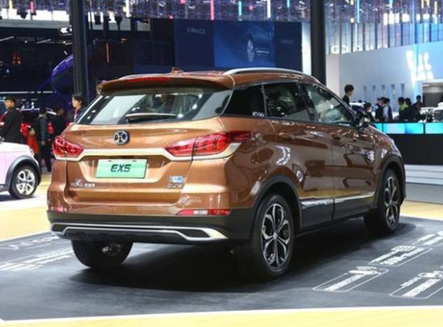 又一款紧凑型SUV，北汽EX5开启预售，补贴后售价18.88万起