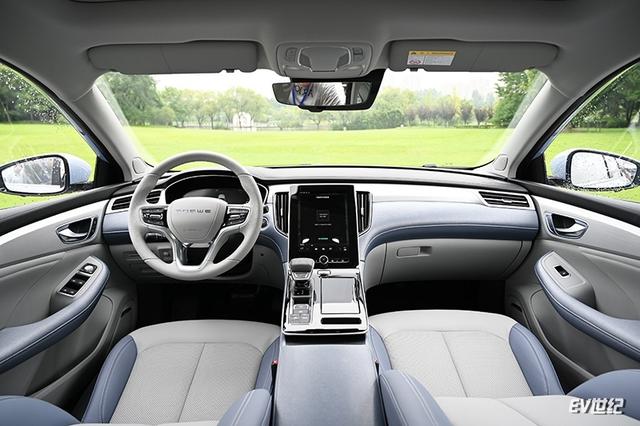 你可能会后悔入手Model 3,但绝不会后悔买它