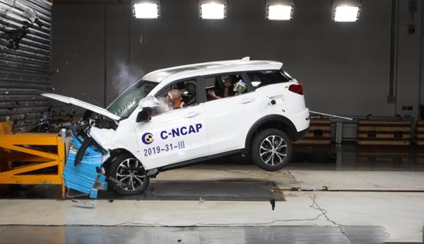 C-NCAP：孤单寂寞，有了中保研，五星批发部出两星车，都没人关注