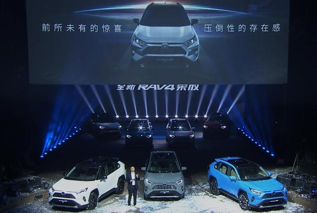 17.48万起全新RAV4上市，当日系SUV谈越级，会给到对手多大压力？