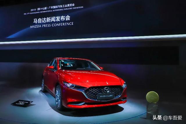 全新“MAZDA CX-4”与次世代“MAZDA3 AXELA昂克赛拉”首秀羊城