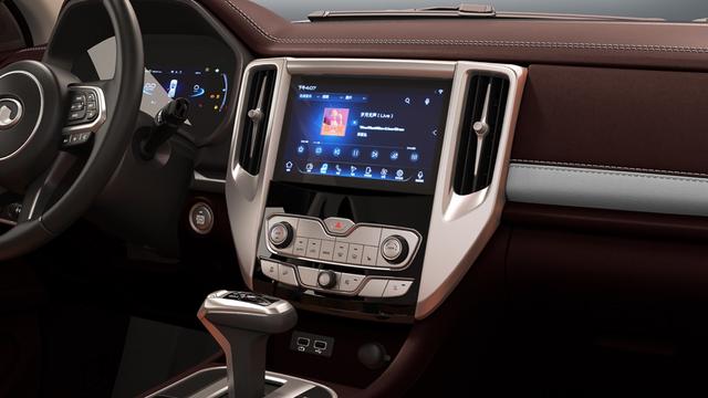 皮卡车持续火爆,上汽大通MAXUS T90与长城炮谁更能代表国产皮卡?