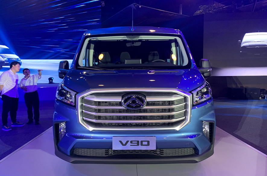 买轻客却不知道怎么选？你想要的，上汽大通MAXUS V90统统都有
