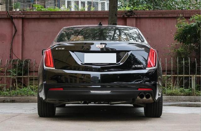 入门车型下调6万,新增10AT变速箱,凯迪拉克CT6新老对比