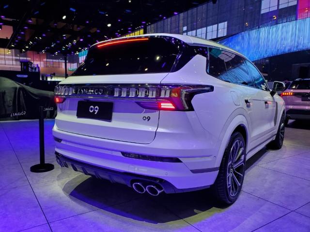 与沃尔沃XC90共享平台,自主SUV的新“大哥”出现了?
