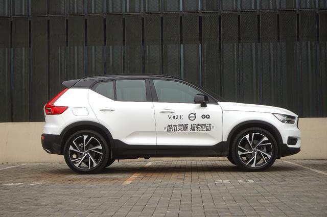 试XC40 T5：忘记350牛米和8AT，此时我只想做格调的舔狗