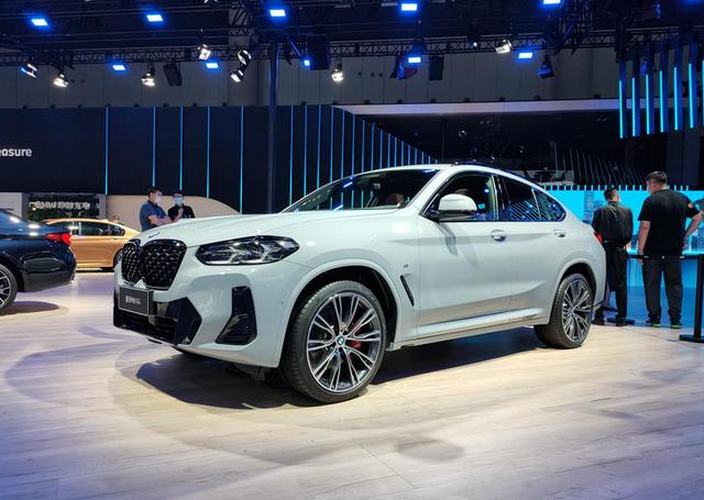 全新宝马X4迎来国内首秀,来看看这是你心目中的那个BMW吗?
