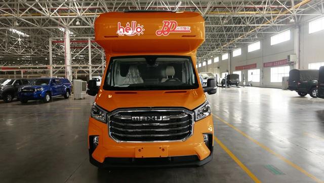 快上车，带你体验上海首批试运营流动餐车，小小餐车竟然内有乾坤