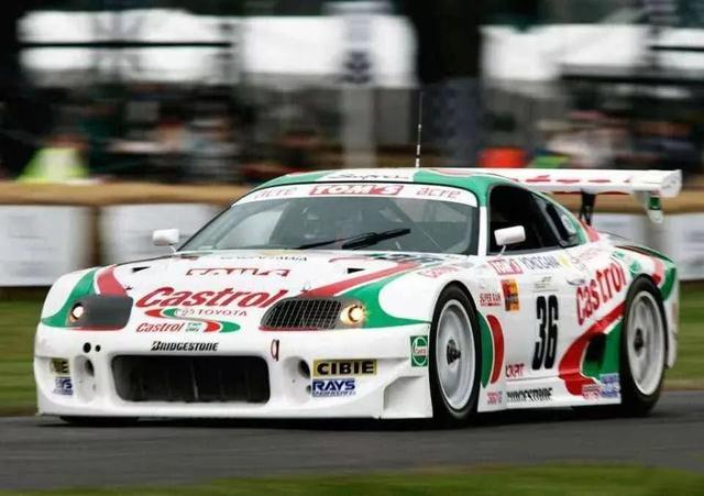 经典的赛车涂装 就算不懂车也能认出大半