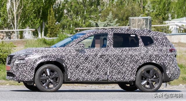 ​奇骏e-Power路试谍照，采用全新设计，预计明年亮相