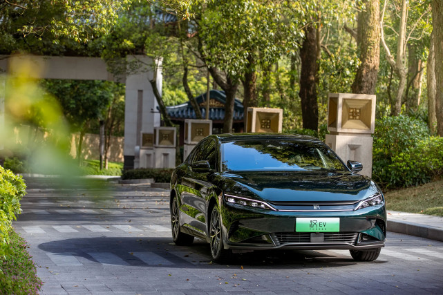 比亚迪9月卖疯了:破20万辆,宋卖了4万多,汉销量超3万