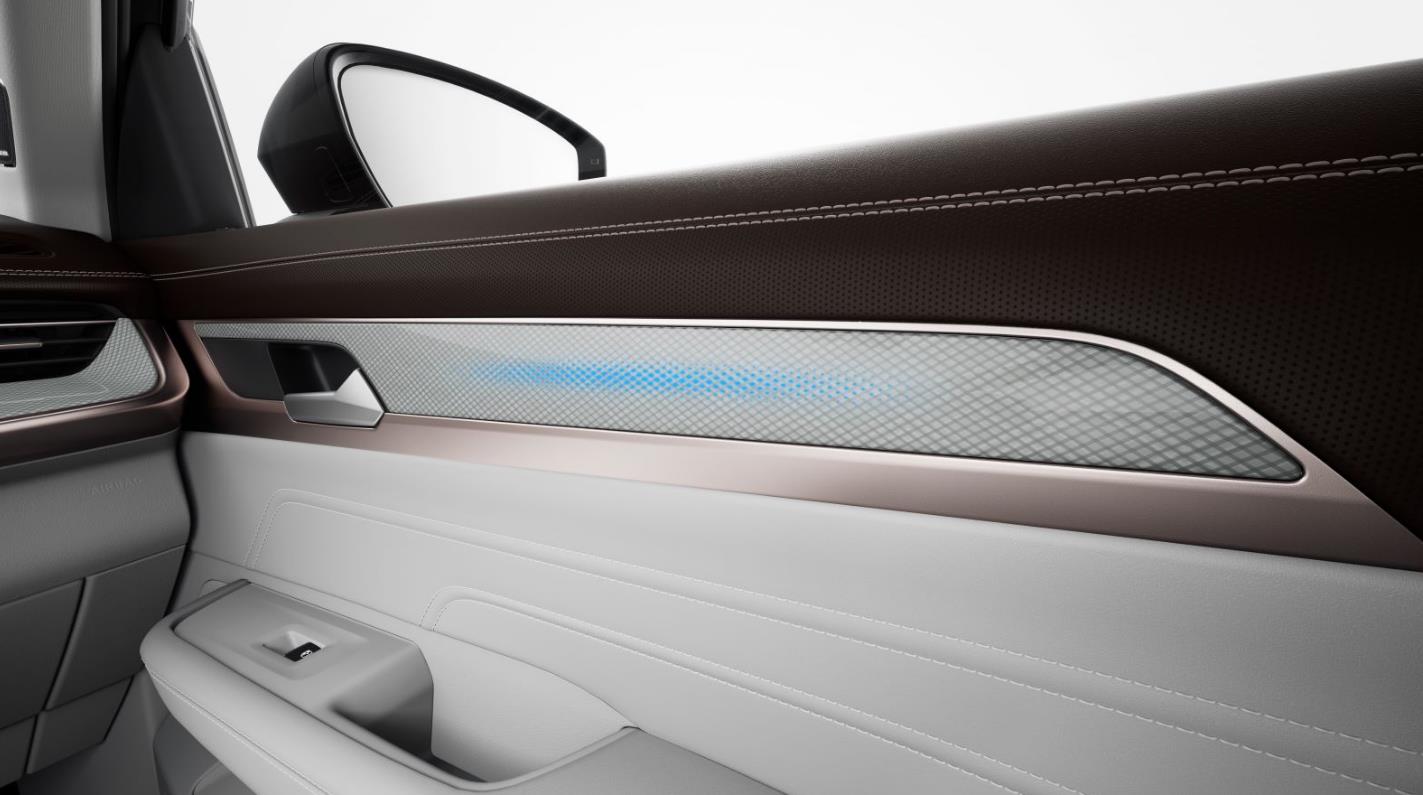 静态体验大众揽巡：实车比图片有高级感，后排空间不输冠道