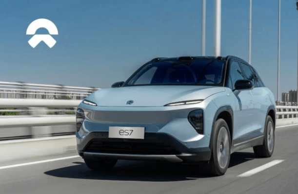 11月新能源品牌销量盘点:哪吒领跑新势力,问界交付量下滑!