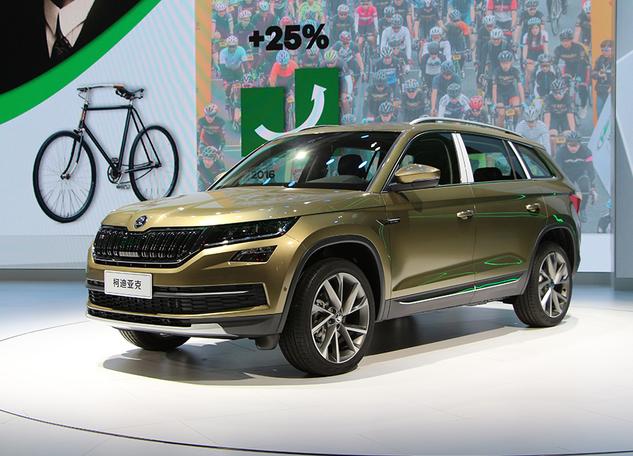 6秒天籁和MQB的帕萨特,广州车展最受关注的国六车,来了解下