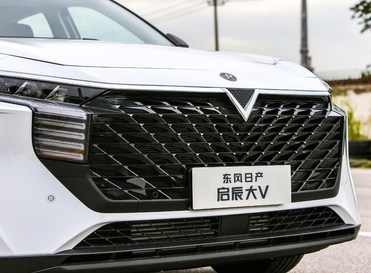 潮流年轻人的第一台SUV，10-13万预算就选它