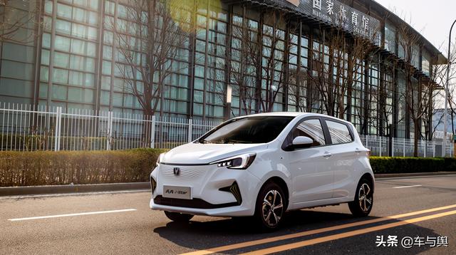 电动小车怎么选?宏光MINI EV和奔奔E-Star谁更出色