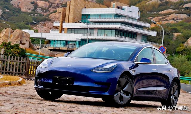 Model 3涨价500美金，特斯拉真成了“电子产品”？