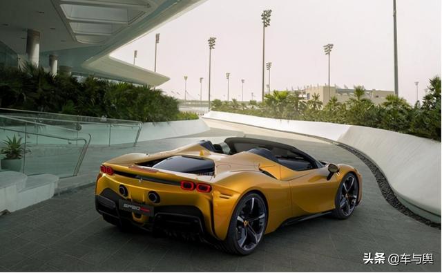 法拉利SF90 Spider上市，起售价499.8万