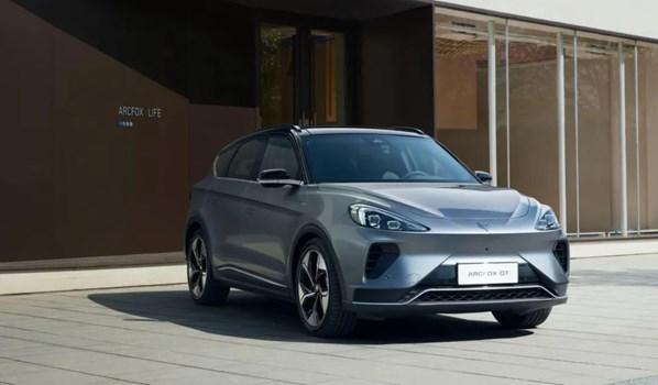 网红城打卡网红车,2021重庆车展比火锅串串小面还香!