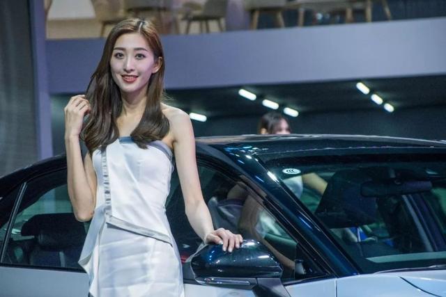 6秒天籁和MQB的帕萨特,广州车展最受关注的国六车,来了解下