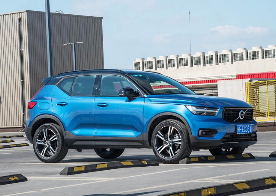 售价直逼CR-V？宝马X1、XC40、奔驰CLA最近降幅很大，无需再忍了