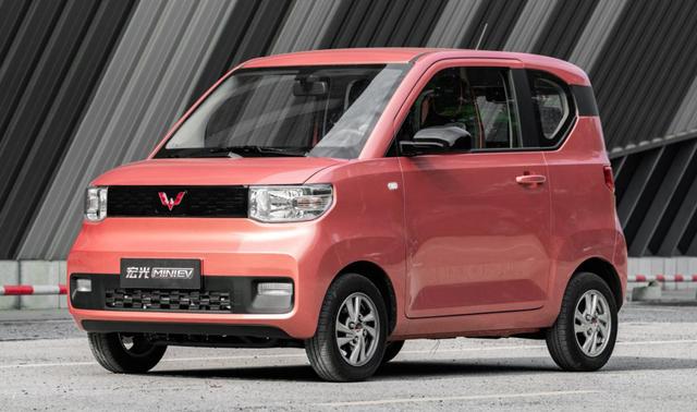 小毛病无所谓,价格好颜值高才是王道,这就是宏光MINI EV