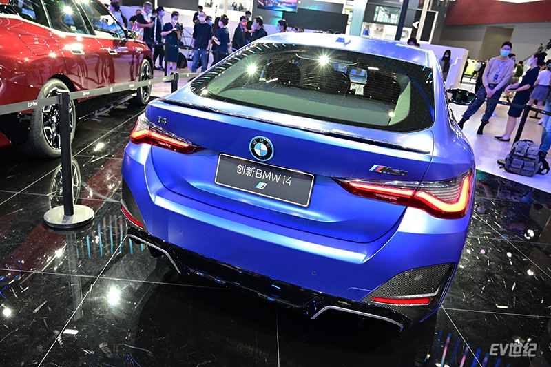 宝马首款MPower电动车，简单了解BMW i4 M50