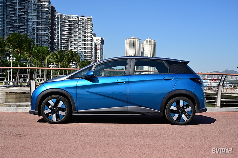 果真可以一马当先!试驾比亚迪海豚骑士版