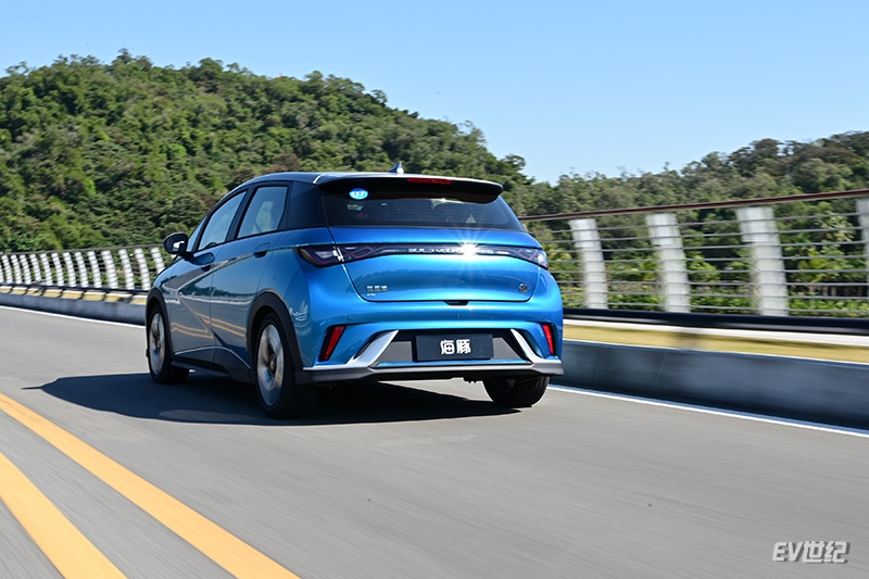 果真可以一马当先!试驾比亚迪海豚骑士版