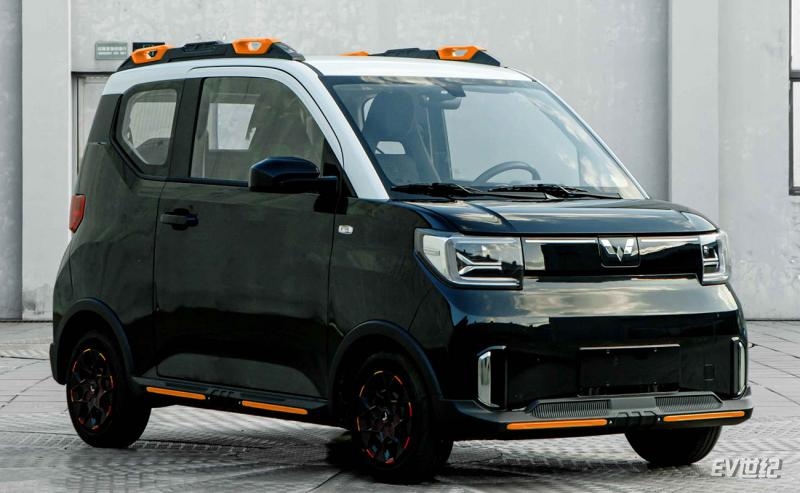 造型更时尚/续航达300公里 五菱发布宏光MINI EV GB预告图
