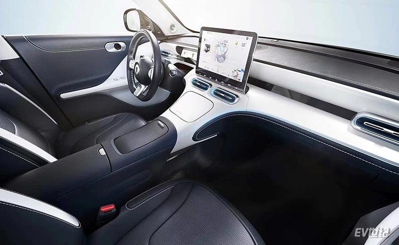 小号腾势X?Smart品牌回归中国的首款电动车精灵1发布