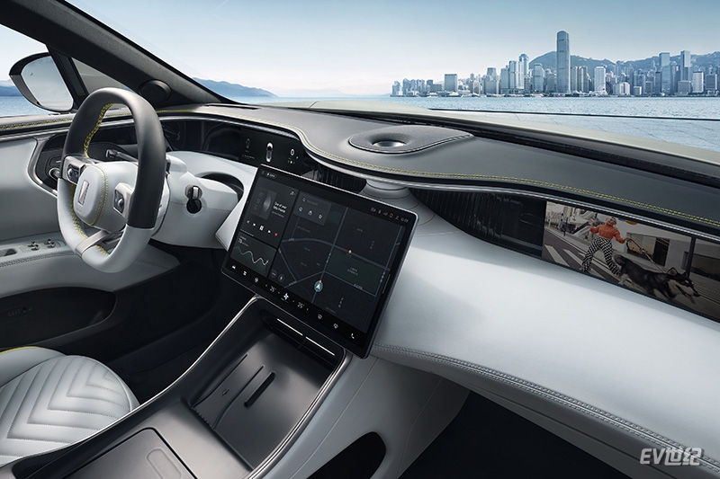 阿维塔11内饰官图曝光，全新电动化时代下难得的新鲜血液