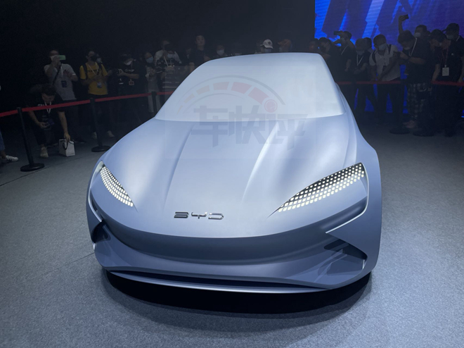 3.4秒破百，售价不超30万：比亚迪“海豹”专为Model 3而来