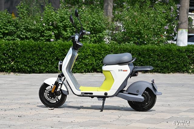 EV君和他的车|LD!我也想买一辆!九号电车C60提车用车记