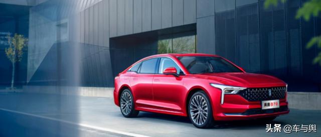 一汽奔腾迎来改革，更换全新徽标后，多款车型相继发布