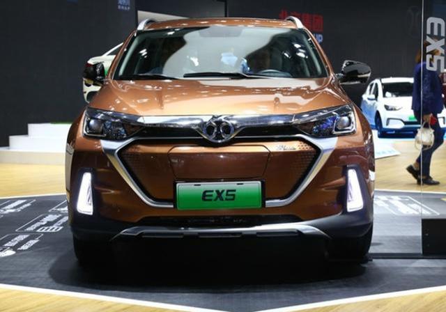 又一款紧凑型SUV，北汽EX5开启预售，补贴后售价18.88万起