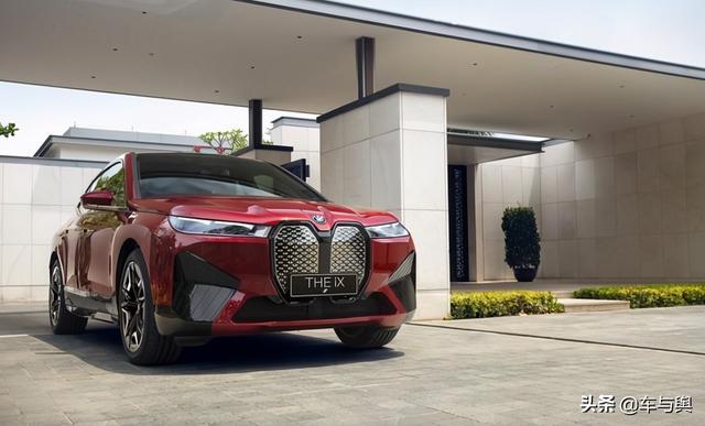 宝马iX实车曝光,设计更加大胆和精致,有望年内上市