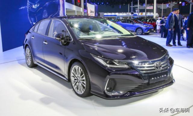 丰田放大招,增强版卡罗拉来了,2.0L自吸油耗低至5.7L