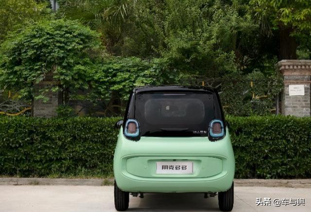 朋克多多内饰曝光，预计6月发布，能否撼动宏光MINI EV？