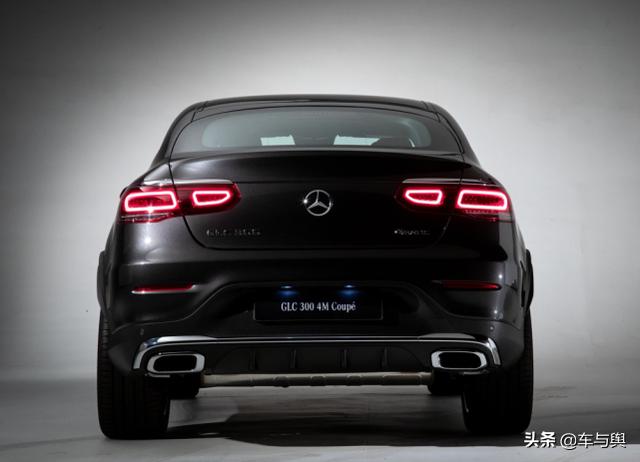 46.08万元起，比蔚来还便宜，新款奔驰GLC 轿跑上市
