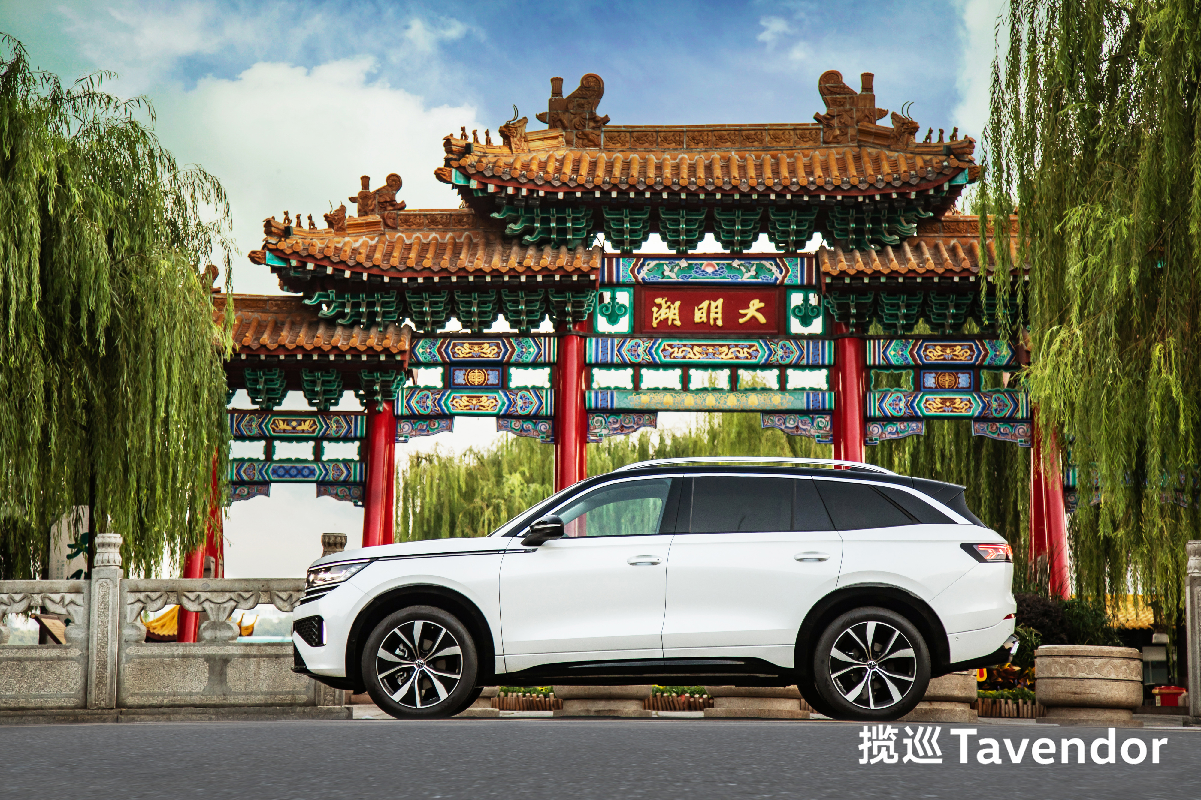 静态体验大众揽巡：实车比图片有高级感，后排空间不输冠道