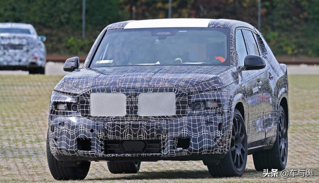 宝马X8渲染图曝光,或作为宝马SUV旗舰车型推出