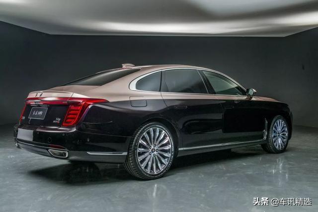 双色车身不输迈巴赫，3.0T V6动力，成中国版劳斯莱斯