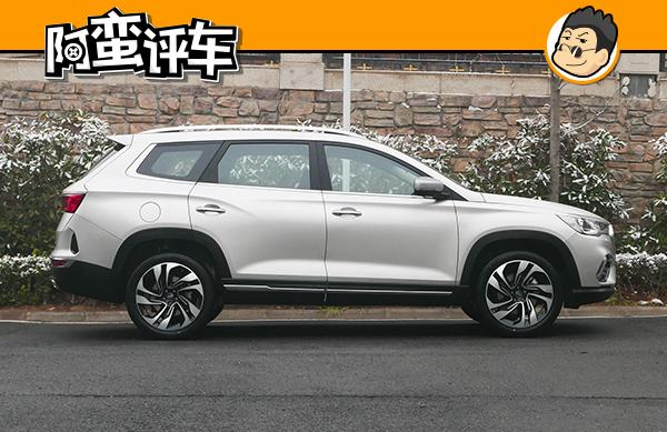 老家亲戚兜里就10万还想买大7座SUV，这三款车谁更合适？