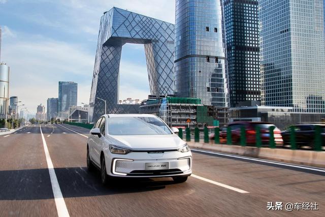 BEIJING-EU5/比亚迪秦EV/广汽新能源Aion S三款纯电轿车怎么选？