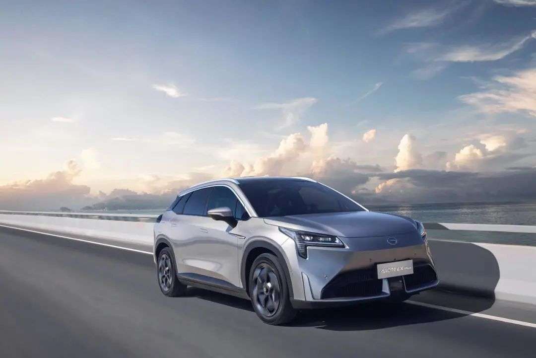 续航超1000km,还是SUV车型,月充时代要来了?