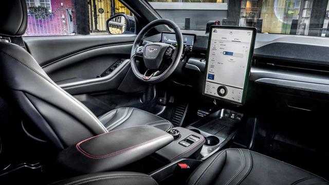针对续航升级,欧版Mustang Mach-E官图发布,预计2021年引入中国