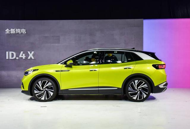 “老古董”PK新势力,ID.4 X与Model 3谁更强?