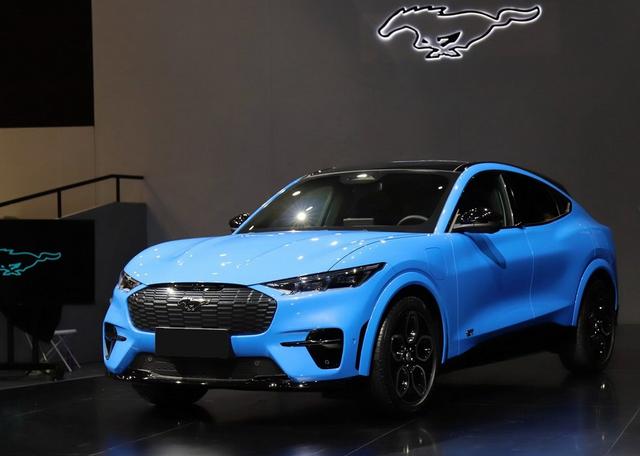 电气化时代谈性能？这几款最速电动车，最快3.9秒破百